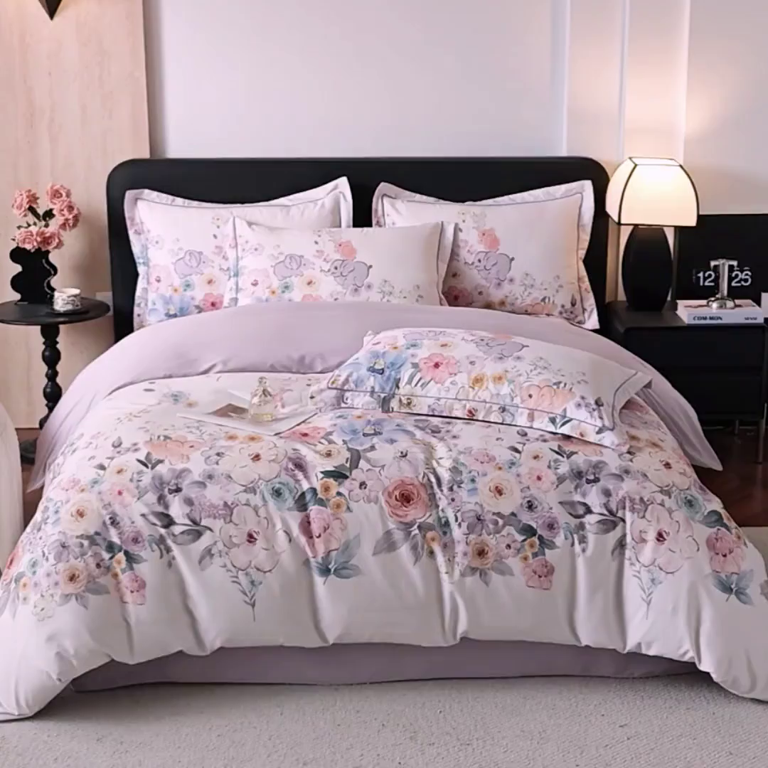 91家纺网 家纺一手货源 找家纺 曼秀琳 2026新款铂金棉数码印花四件套(全棉133*76) 可提供买家秀图片 昕甜-粉