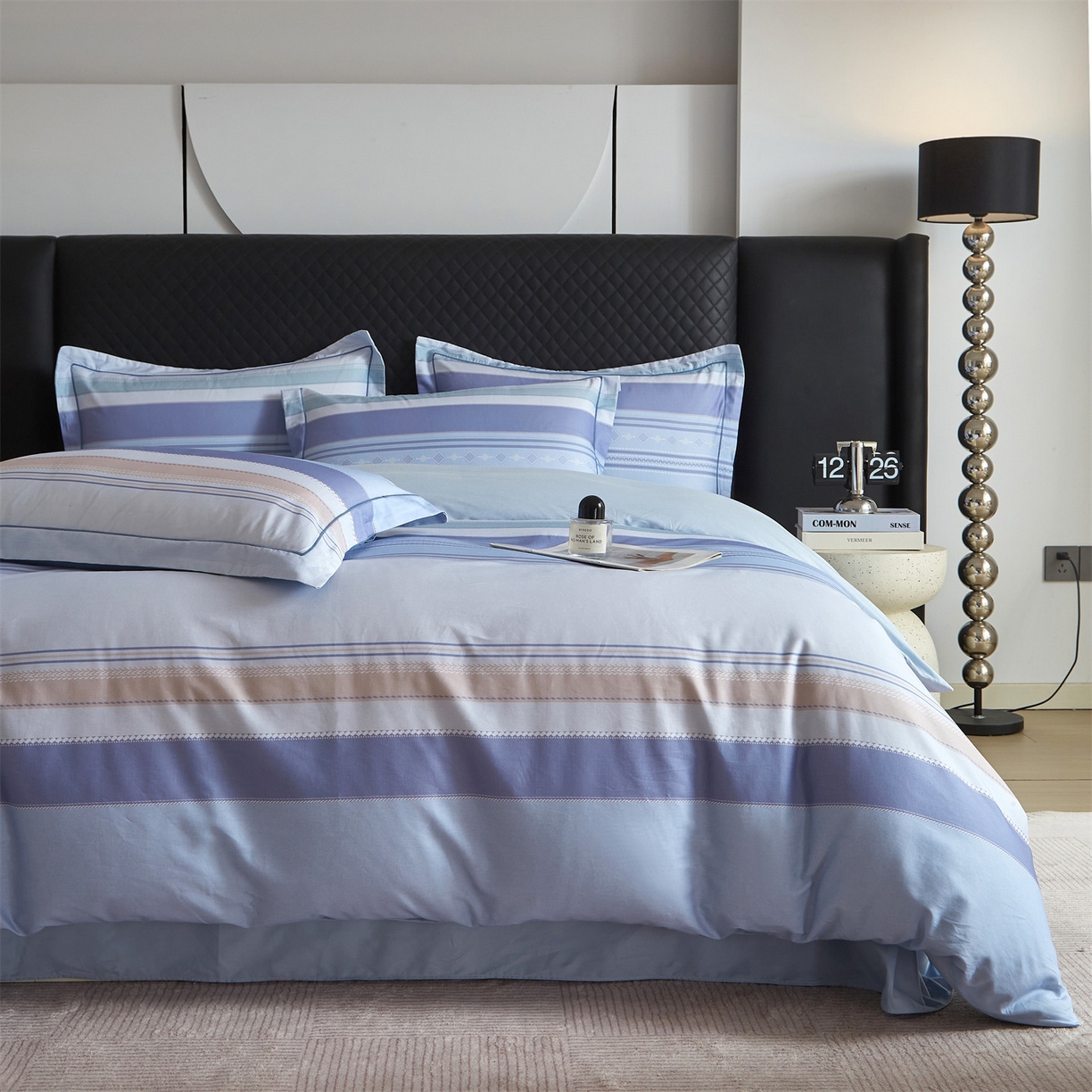 91家纺网 家纺一手货源 找家纺 曼秀琳 2026新款铂金棉数码印花四件套(全棉133*76) 可提供买家秀图片 序曲-浅蓝