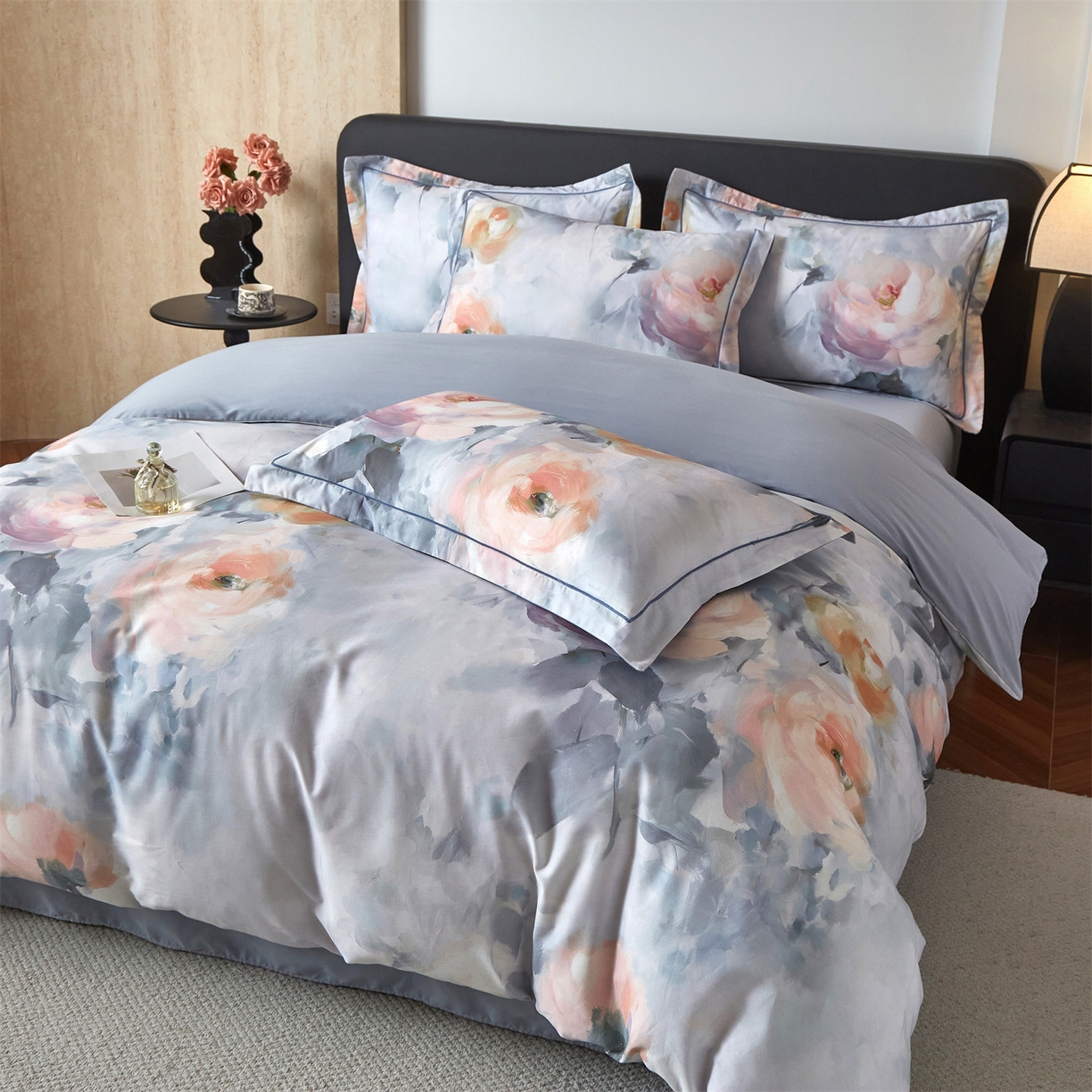 91家纺网 家纺一手货源 找家纺 曼秀琳 2026新款铂金棉数码印花四件套(全棉133*76) 可提供买家秀图片 悠然-灰