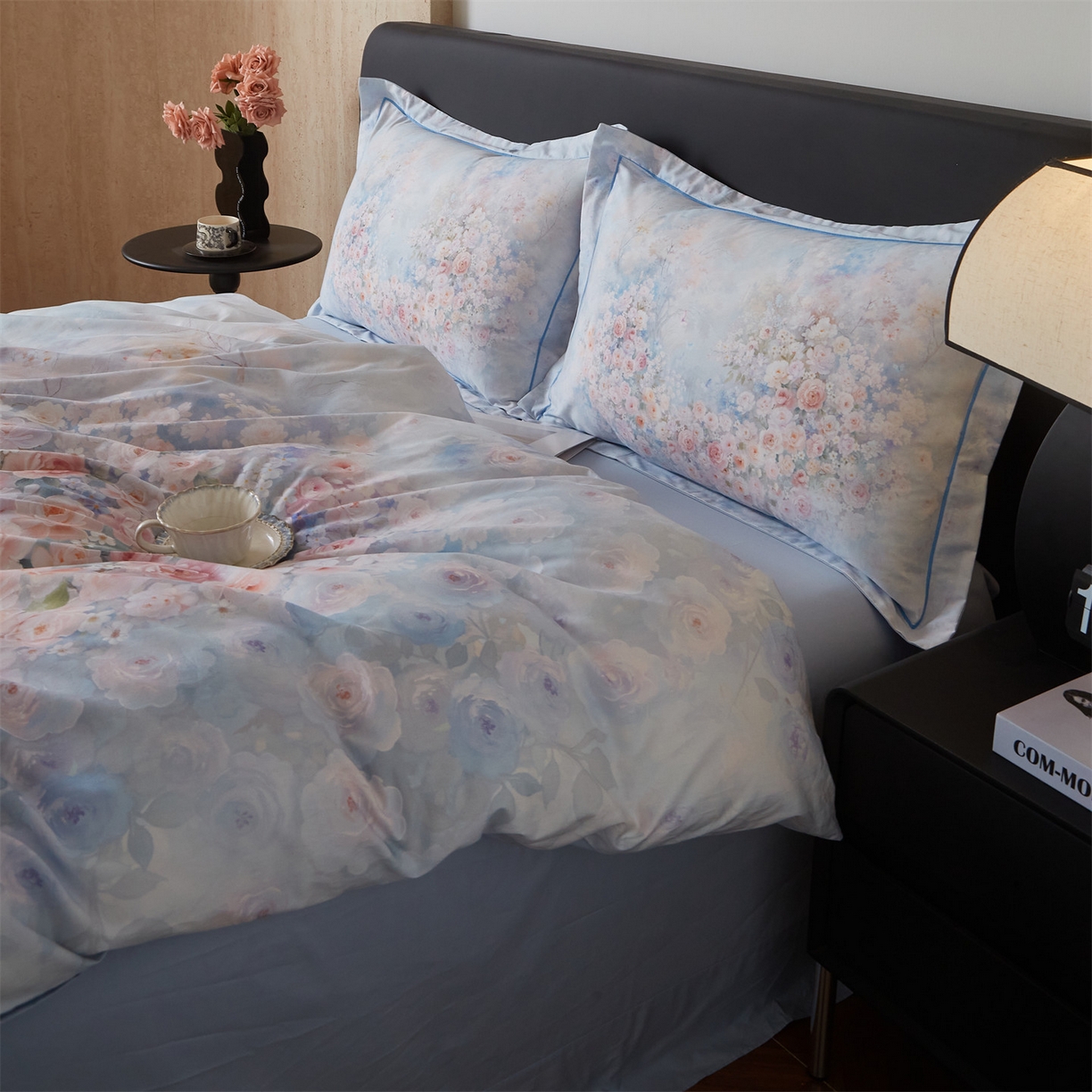 91家纺网 家纺一手货源 找家纺 曼秀琳 2026新款铂金棉数码印花四件套(全棉133*76) 可提供买家秀图片 油画意境-兰