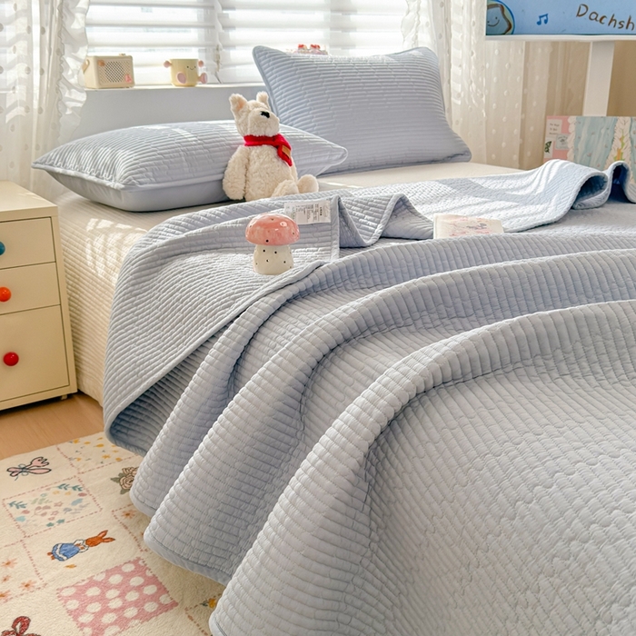 雅萱家纺 2026新款双面全棉高温砂洗床盖系列 晴空蓝