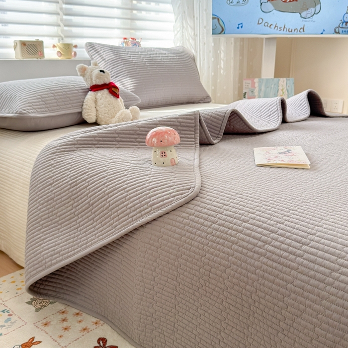 91家纺网 家纺一手货源 找家纺 雅萱家纺 2026新款双面全棉高温砂洗床盖系列 简约灰