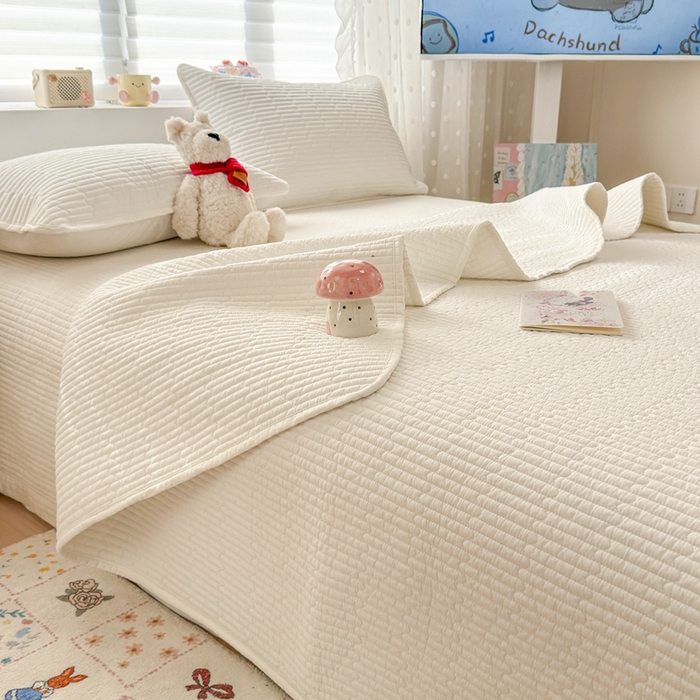 91家纺网 家纺一手货源 找家纺 雅萱家纺 2026新款双面全棉高温砂洗床盖系列 白月光