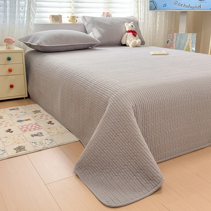 91家纺网 家纺一手货源 找家纺 雅萱家纺 2026新款双面全棉高温砂洗床盖系列 简约灰