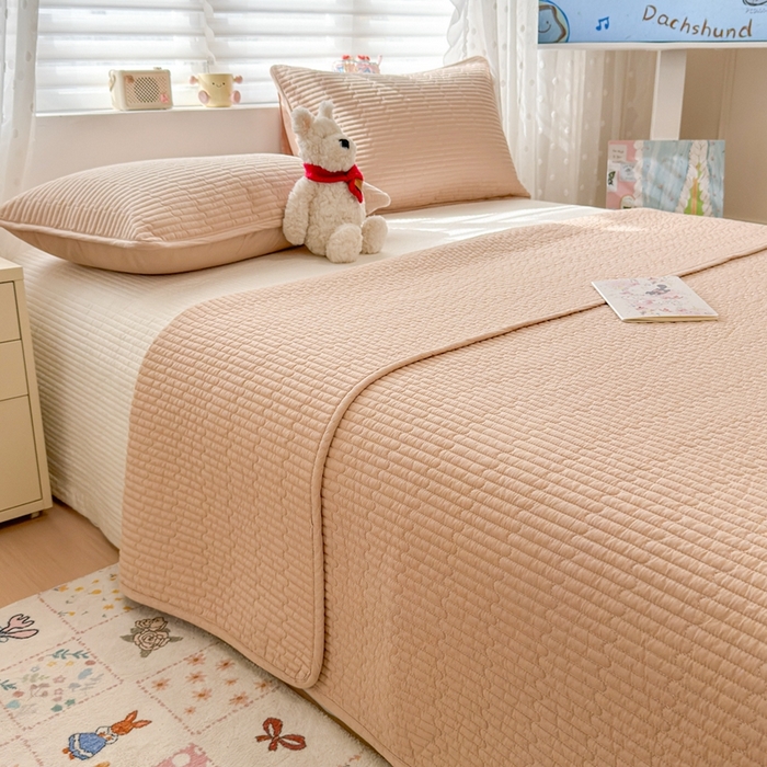 91家纺网 家纺一手货源 找家纺 雅萱家纺 2026新款双面全棉高温砂洗床盖系列 时尚咖