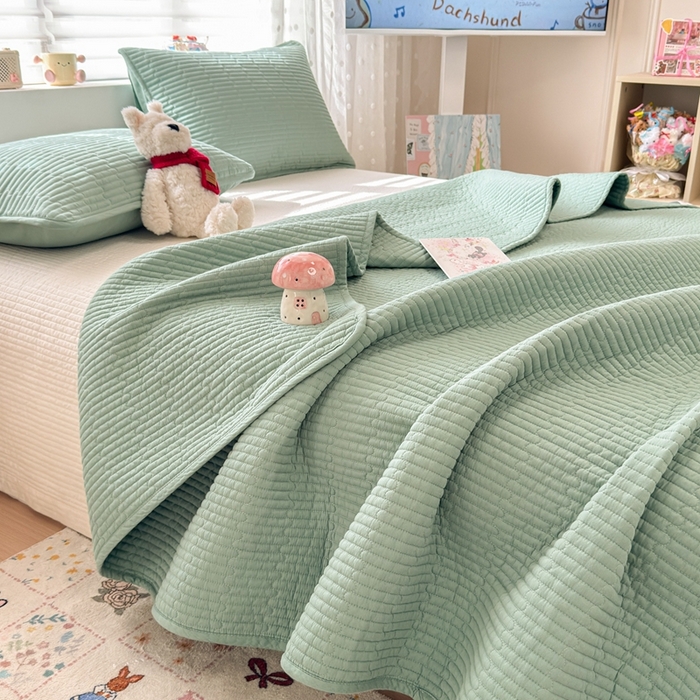 91家纺网 家纺一手货源 找家纺 雅萱家纺 2026新款双面全棉高温砂洗床盖系列 森林绿