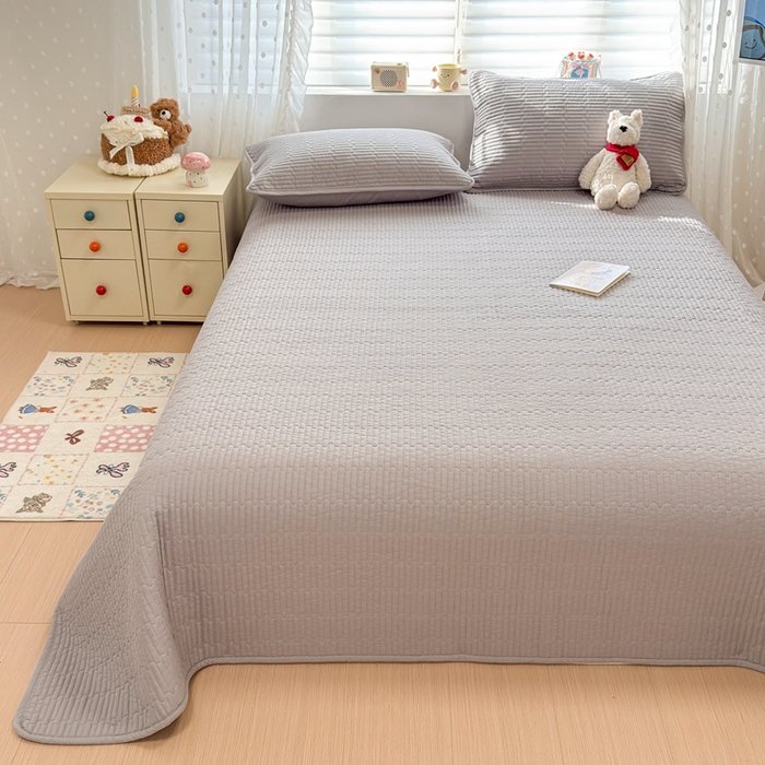 91家纺网 家纺一手货源 找家纺 雅萱家纺 2026新款双面全棉高温砂洗床盖系列 简约灰