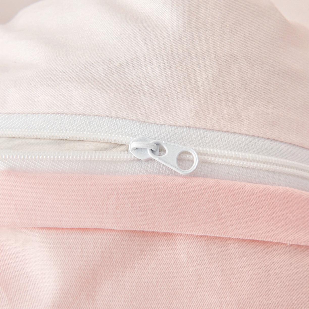 91家纺网 家纺一手货源 找家纺 御棉坊 2026新款A类全棉纯棉40S数码印花幼儿园入园三件套被子宝宝午睡被芯六件套 冰激凌小兔