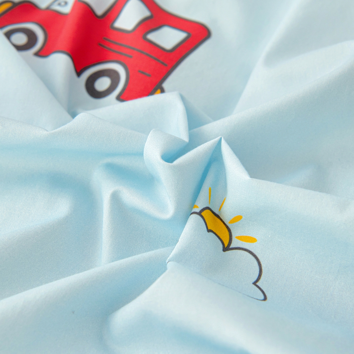 91家纺网 家纺一手货源 找家纺 御棉坊 2026新款A类全棉纯棉40S数码印花幼儿园入园三件套被子宝宝午睡被芯六件套 多彩小车