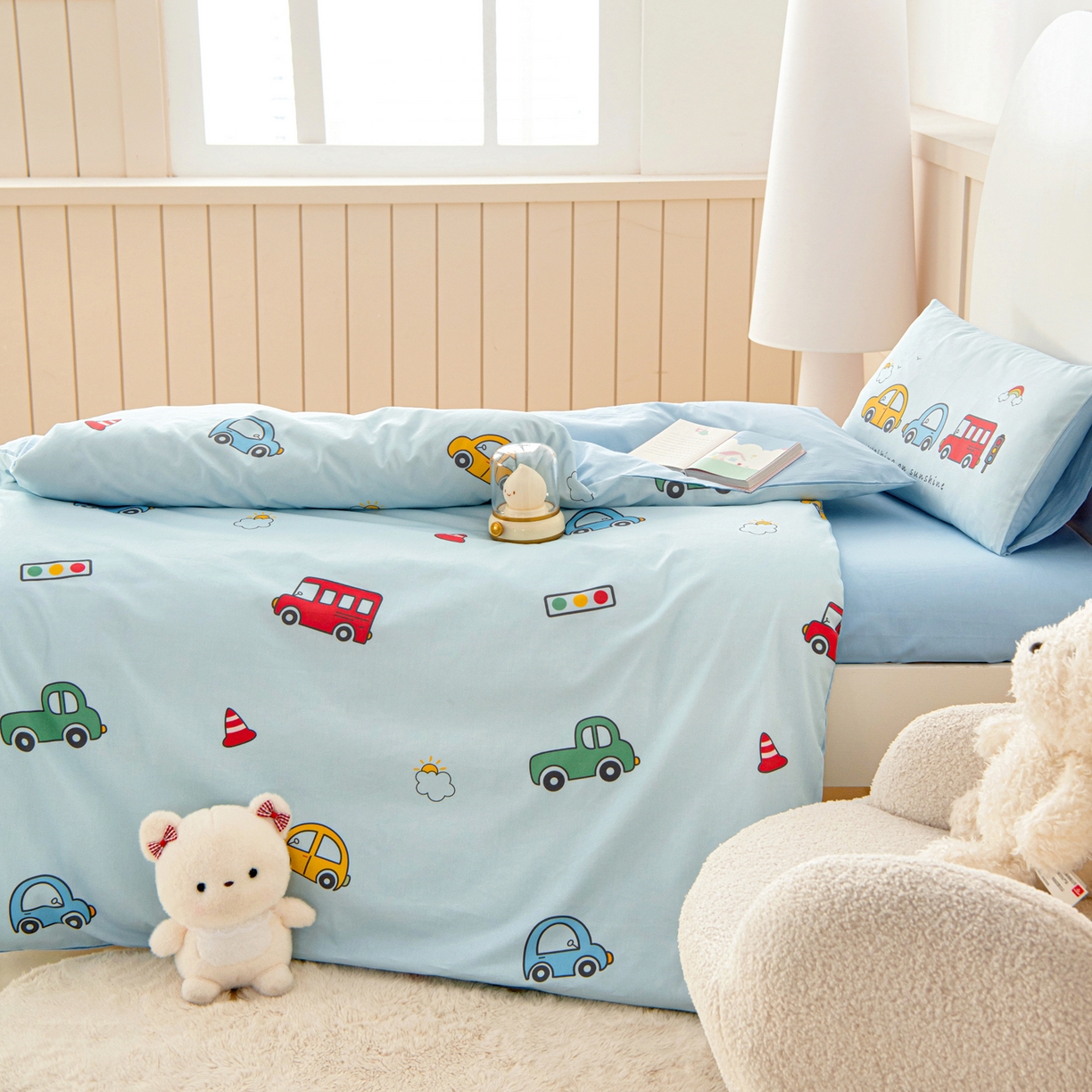 91家纺网 家纺一手货源 找家纺 御棉坊 2026新款A类全棉纯棉40S数码印花幼儿园入园三件套被子宝宝午睡被芯六件套 多彩小车