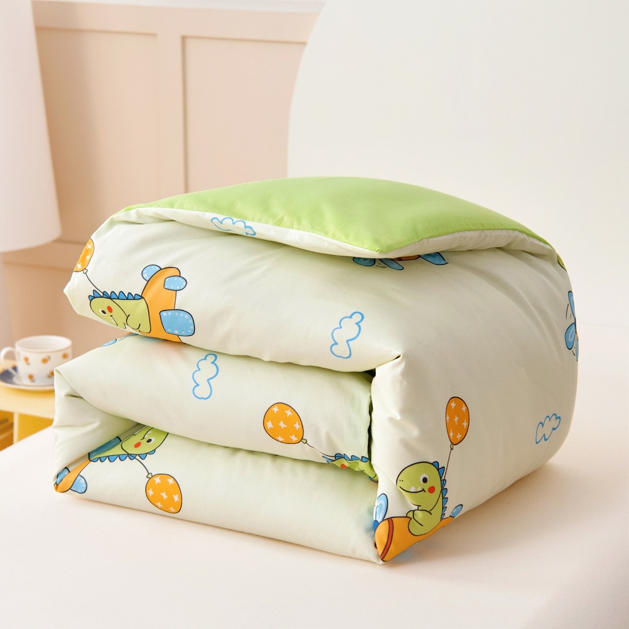 91家纺网 家纺一手货源 找家纺 御棉坊 2026新款A类全棉纯棉40S数码印花幼儿园入园三件套被子宝宝午睡被芯六件套 飞机恐龙