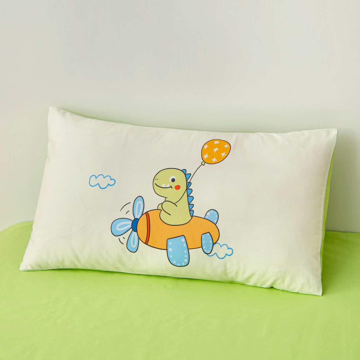 91家纺网 家纺一手货源 找家纺 御棉坊 2026新款A类全棉纯棉40S数码印花幼儿园入园三件套被子宝宝午睡被芯六件套 飞机恐龙