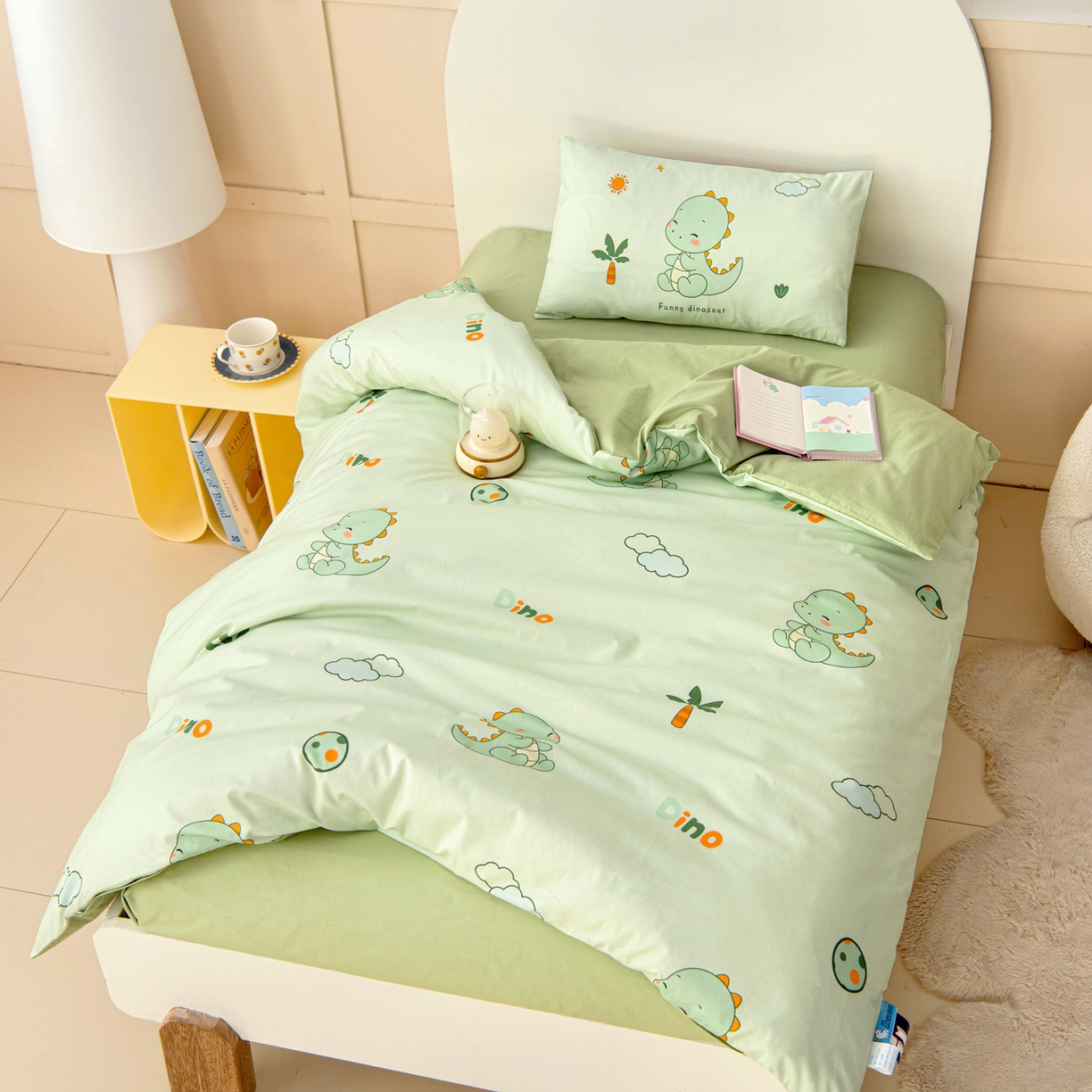 91家纺网 家纺一手货源 找家纺 御棉坊 2026新款A类全棉纯棉40S数码印花幼儿园入园三件套被子宝宝午睡被芯六件套 恐龙宝贝