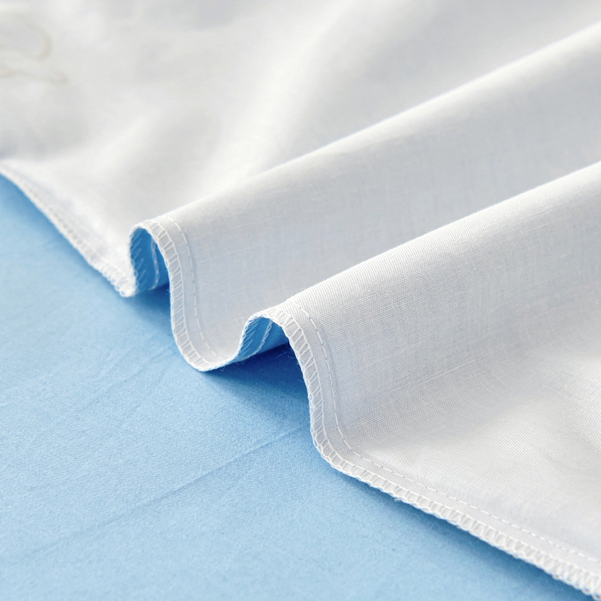 91家纺网 家纺一手货源 找家纺 御棉坊 2026新款A类全棉纯棉40S数码印花幼儿园入园三件套被子宝宝午睡被芯六件套 小熊飞行员