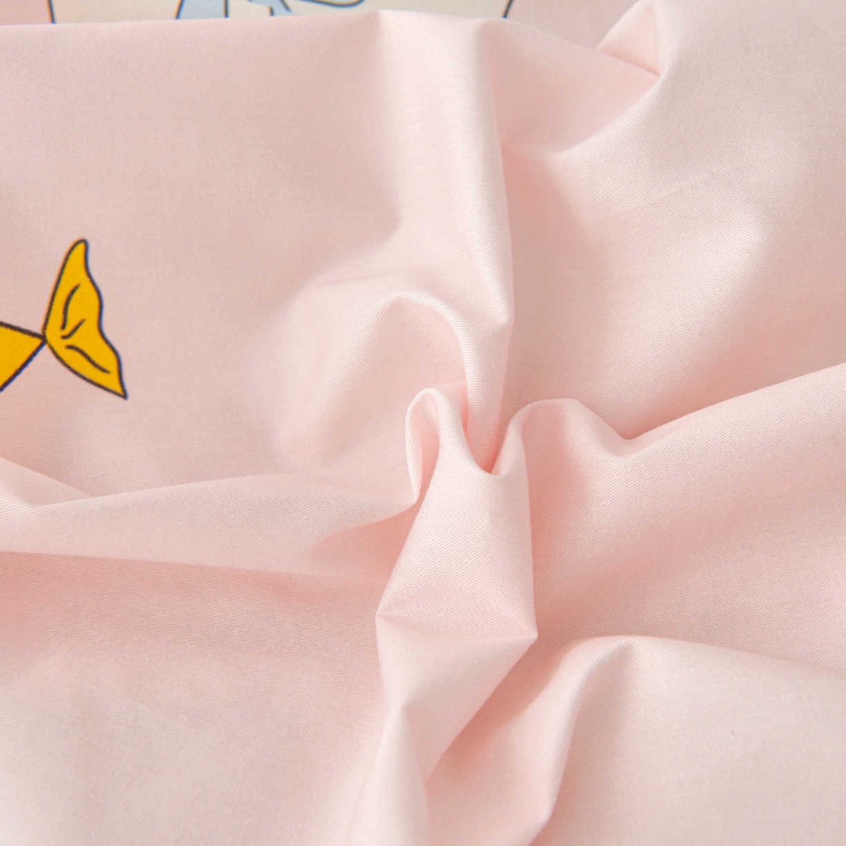 91家纺网 家纺一手货源 找家纺 御棉坊 2026新款A类全棉纯棉40S数码印花幼儿园入园三件套被子宝宝午睡被芯六件套 小鱼猫