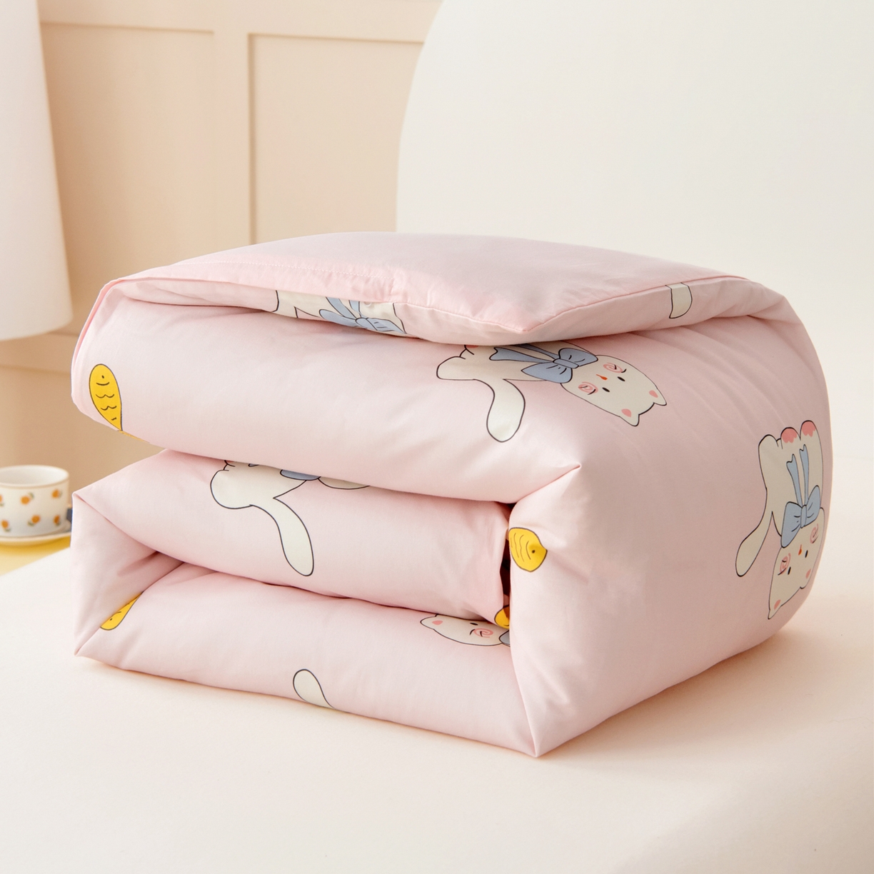 91家纺网 家纺一手货源 找家纺 御棉坊 2026新款A类全棉纯棉40S数码印花幼儿园入园三件套被子宝宝午睡被芯六件套 小鱼猫