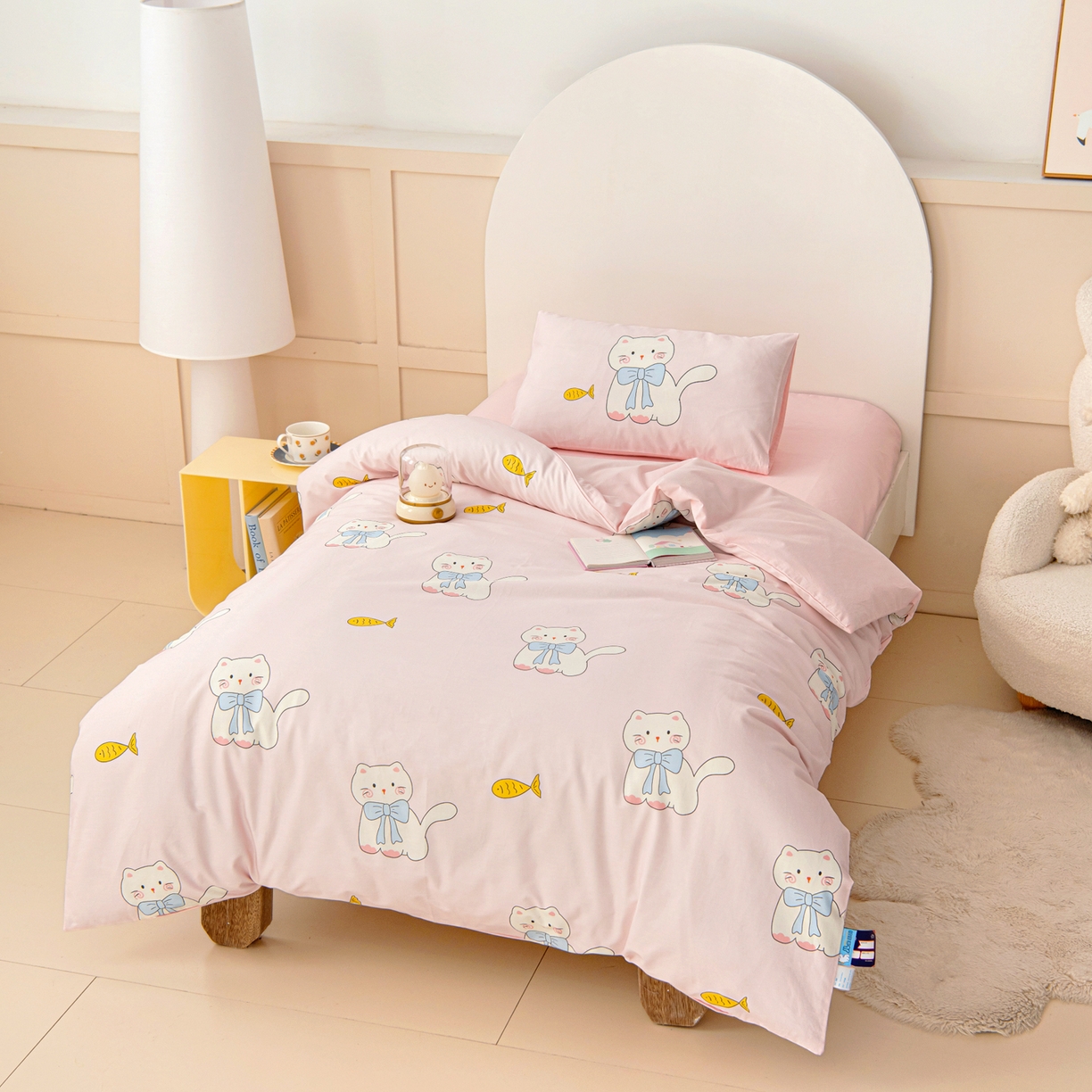 91家纺网 家纺一手货源 找家纺 御棉坊 2026新款A类全棉纯棉40S数码印花幼儿园入园三件套被子宝宝午睡被芯六件套 小鱼猫