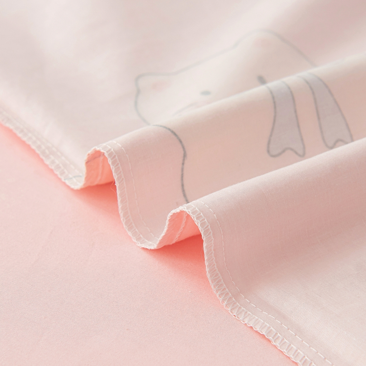 91家纺网 家纺一手货源 找家纺 御棉坊 2026新款A类全棉纯棉40S数码印花幼儿园入园三件套被子宝宝午睡被芯六件套 小鱼猫