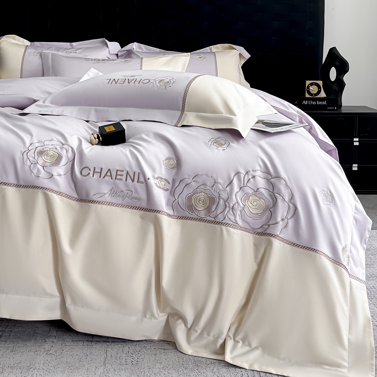 91家纺网 家纺一手货源 找家纺 置顶家纺 2026新款春夏山茶花亲肤拼接刺绣四件套 山茶花-香芋紫