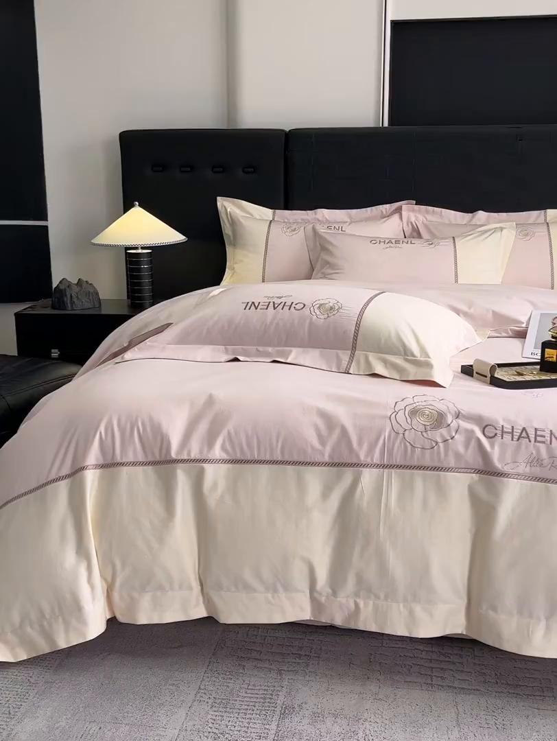 91家纺网 家纺一手货源 找家纺 （总）置顶家纺 2026新款春夏山茶花亲肤拼接刺绣四件套