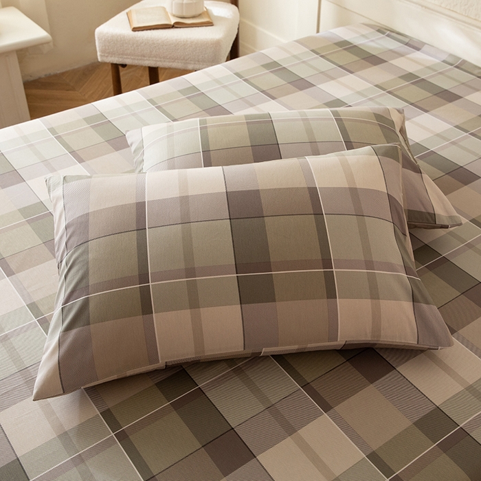 91家纺网 家纺一手货源 找家纺 （总）八十八家纺 2026新款无印风全棉纯棉斜纹条格单枕套枕套单件单品枕套