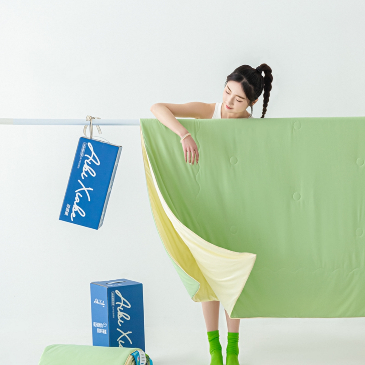 91家纺网 家纺一手货源 找家纺 （总）爱彼家纺 2026马年新款冰感黑科技冰卡小凉被单夏被自带降温buff一触透心凉-冰卡夏被系列一