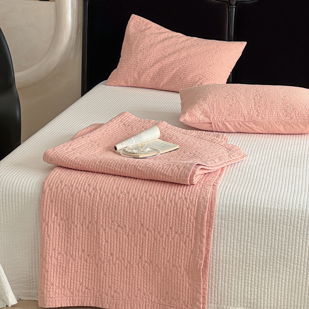 91家纺网 家纺一手货源 找家纺 （总）床盖工厂店 2025新款韩式四叶草双面全棉填充棉花床盖套件