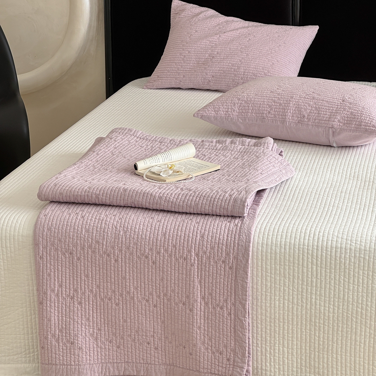 91家纺网 家纺一手货源 找家纺 床盖工厂店 2025新款韩式四叶草双面全棉填充棉花床盖套件 香芋紫