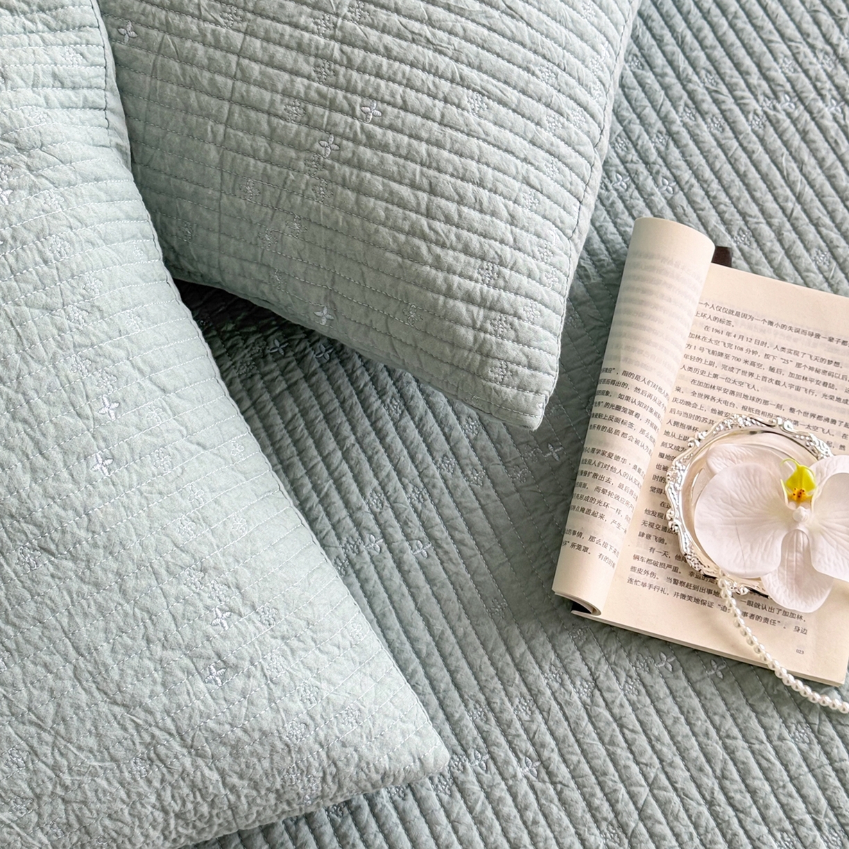 91家纺网 家纺一手货源 找家纺 床盖工厂店 2025新款韩式四叶草双面全棉填充棉花床盖套件 水绿