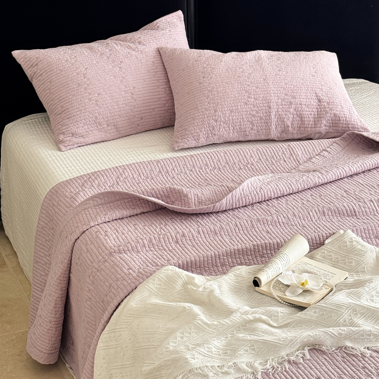 91家纺网 家纺一手货源 找家纺 床盖工厂店 2025新款韩式四叶草双面全棉填充棉花床盖套件 香芋紫