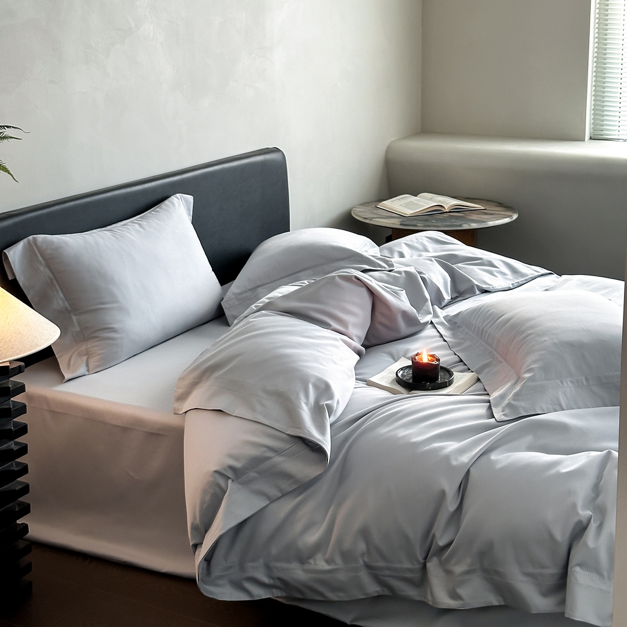 91家纺网 家纺一手货源 找家纺 卡巴伦家纺 2026新款全棉安娜轻氧裸感棉亚朵同款四件套（控价标准号：398元 会员：-20元 如需快递盒需加5元） 安娜 雾蓝灰