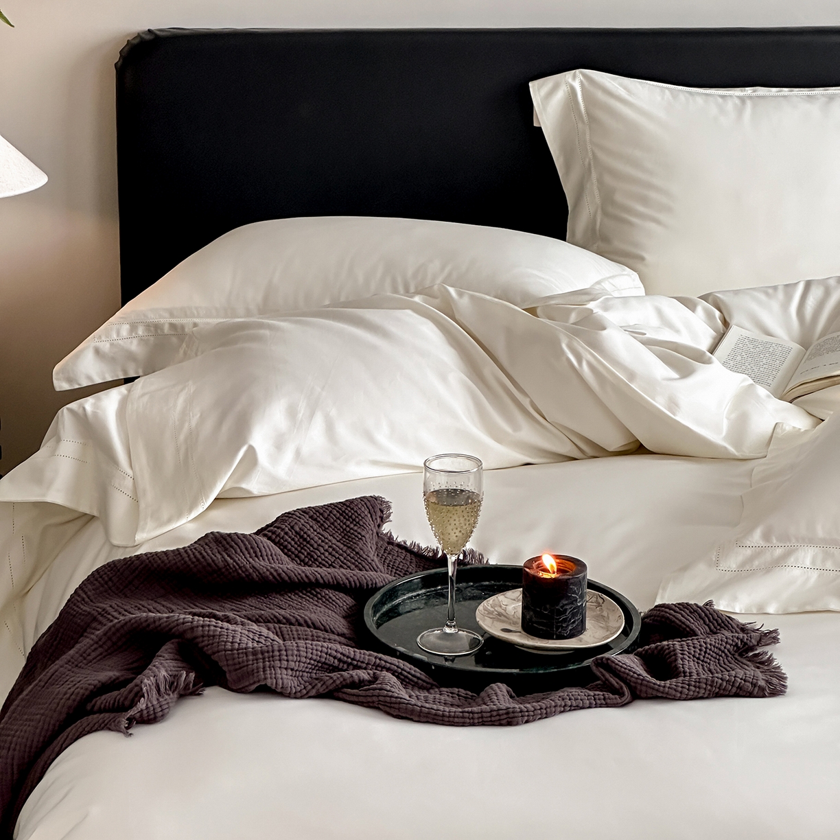 91家纺网 家纺一手货源 找家纺 卡巴伦家纺 2026新款全棉安娜轻氧裸感棉亚朵同款四件套（控价标准号：398元 会员：-20元 如需快递盒需加5元） 安娜 奶油白