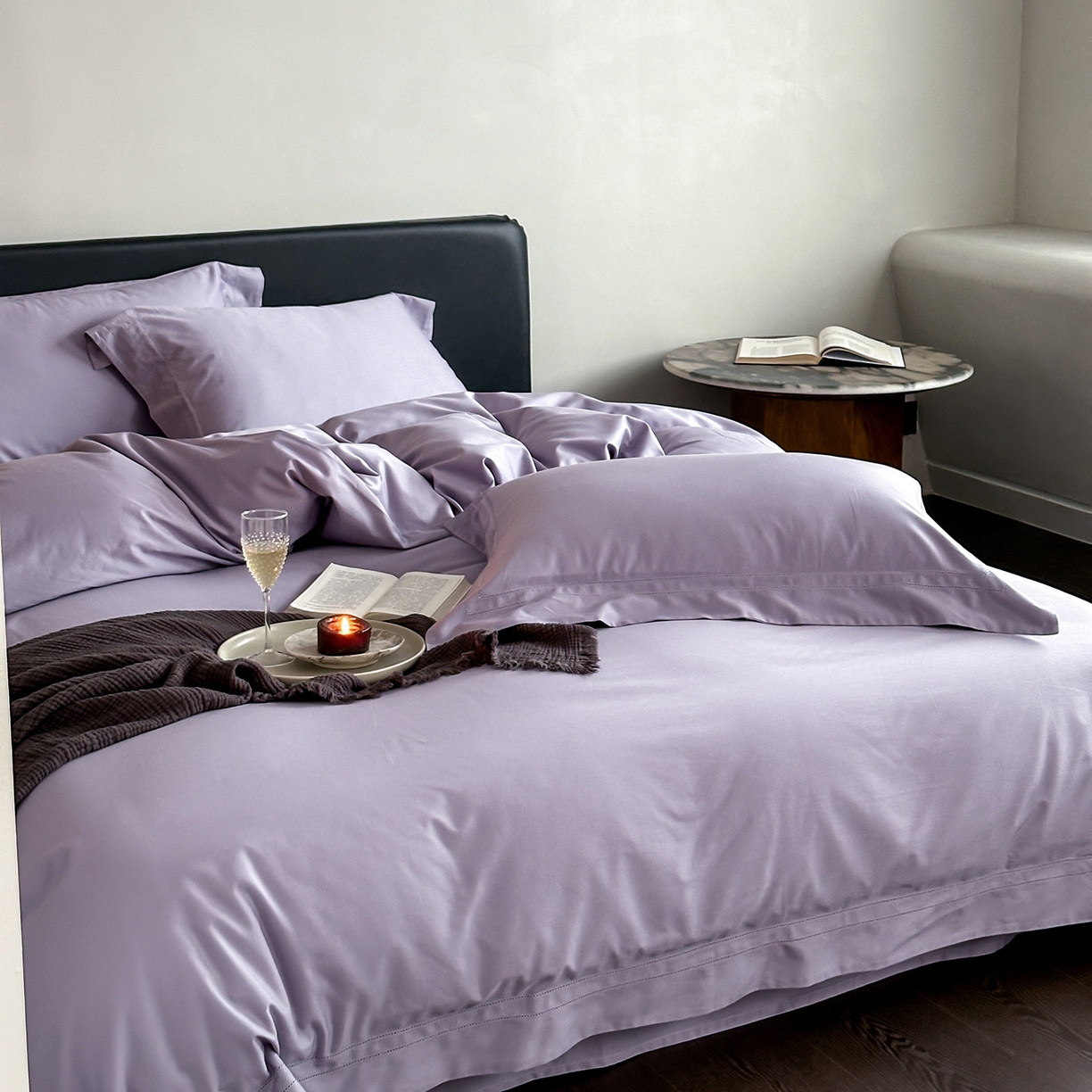 91家纺网 家纺一手货源 找家纺 卡巴伦家纺 2026新款全棉安娜轻氧裸感棉亚朵同款四件套（控价标准号：398元 会员：-20元 如需快递盒需加5元） 安娜 海葵紫