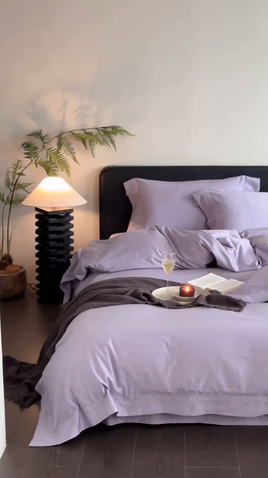 91家纺网 家纺一手货源 找家纺 卡巴伦家纺 2026新款全棉安娜轻氧裸感棉亚朵同款四件套（控价标准号：398元 会员：-20元 如需快递盒需加5元） 安娜 海葵紫