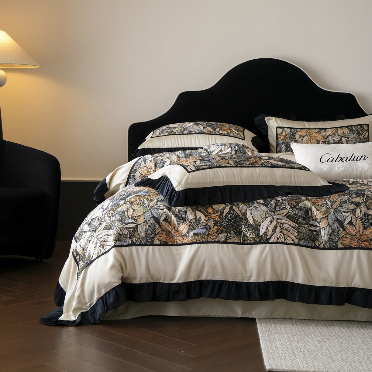 91家纺网 家纺一手货源 找家纺 （总）卡巴伦家纺 2026新款天丝棉法式复古风天丝棉拼接款四件套（控价标准号：458元 有快递盒需求的话需加5元 会员：-20元） 