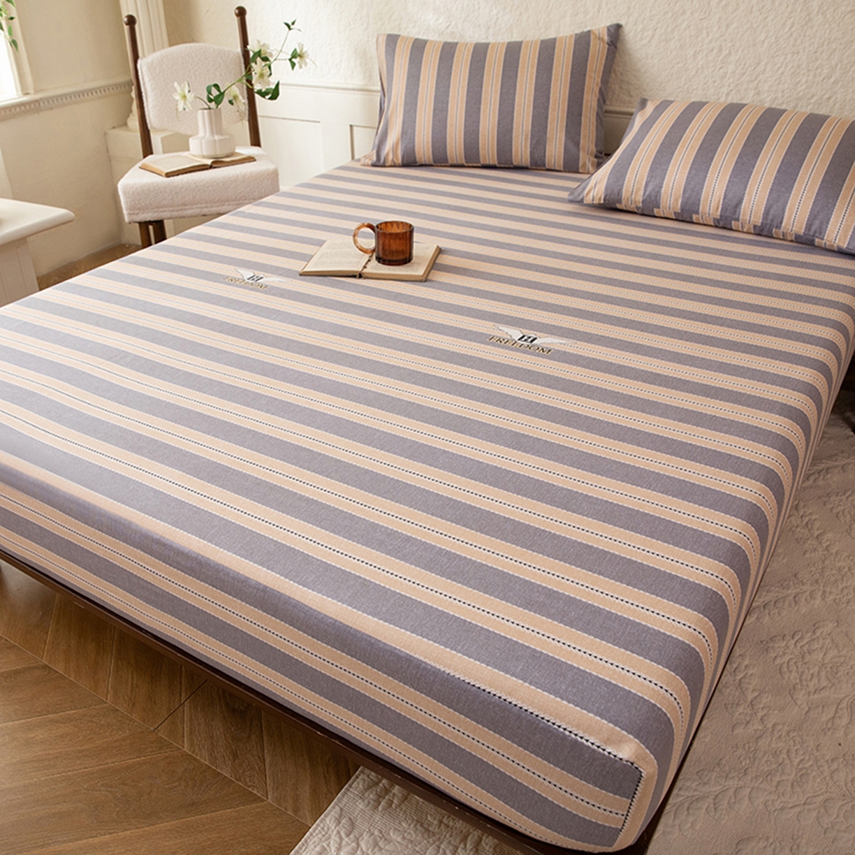 91家纺网 家纺一手货源 找家纺 （总）八十八家纺 2026新款无印风全棉纯棉斜纹条格单床笠床笠单件单品床笠