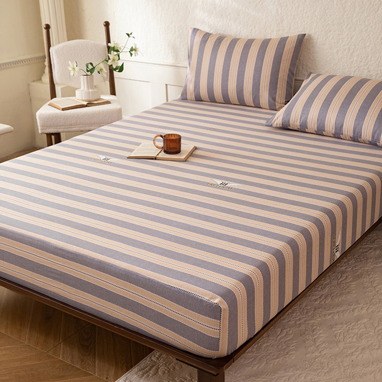 91家纺网 家纺一手货源 找家纺 八十八家纺 2026新款无印风全棉纯棉斜纹条格单床笠床笠单件单品床笠 木冬