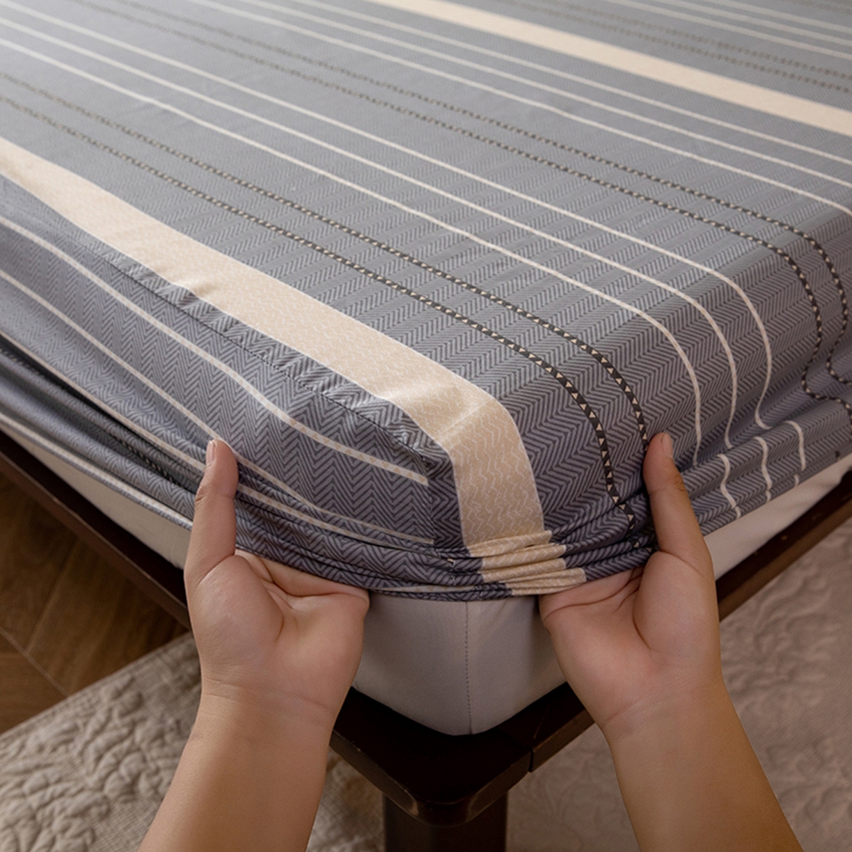 91家纺网 家纺一手货源 找家纺 八十八家纺 2026新款无印风全棉纯棉斜纹条格单床笠床笠单件单品床笠 木几