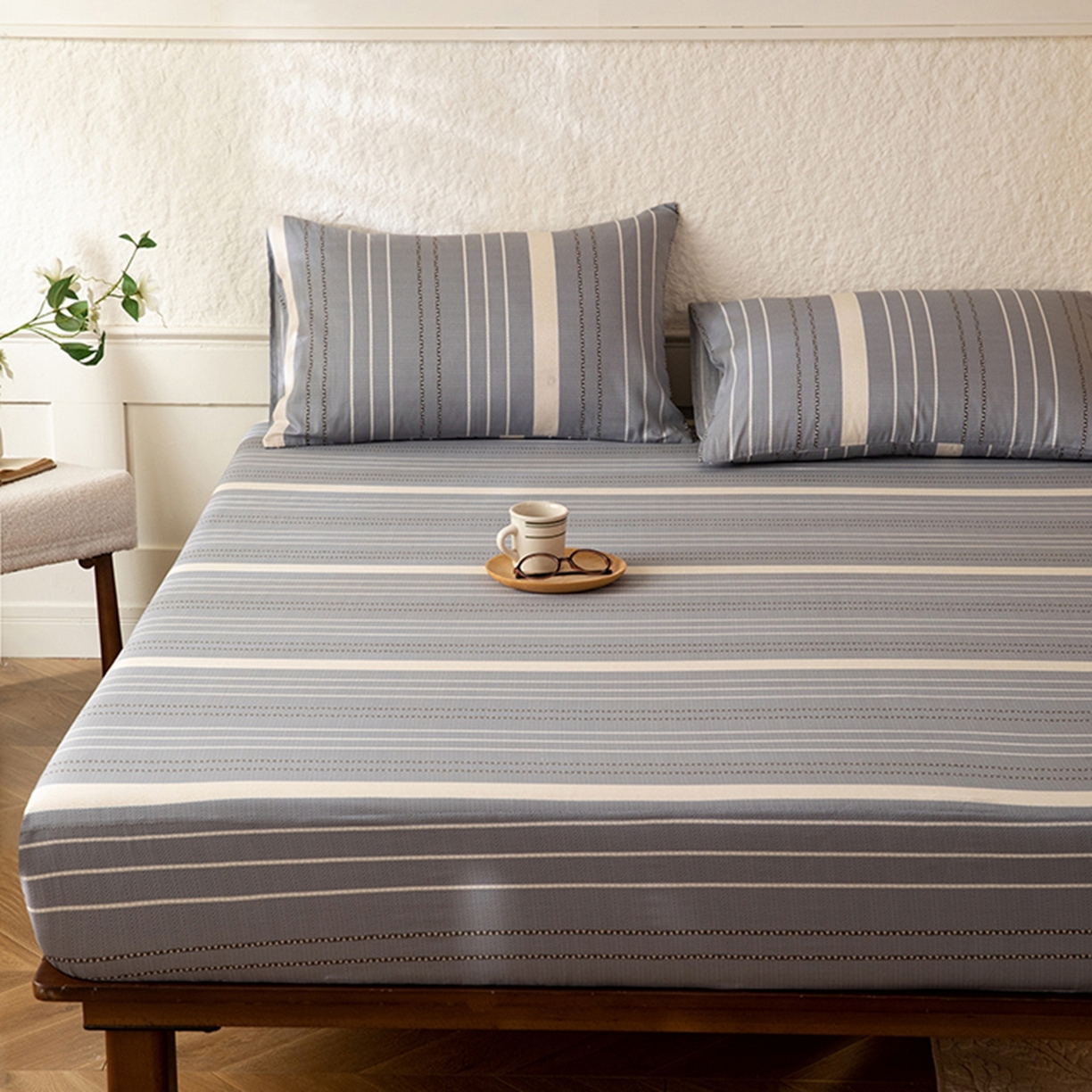 91家纺网 家纺一手货源 找家纺 八十八家纺 2026新款无印风全棉纯棉斜纹条格单床笠床笠单件单品床笠 木几