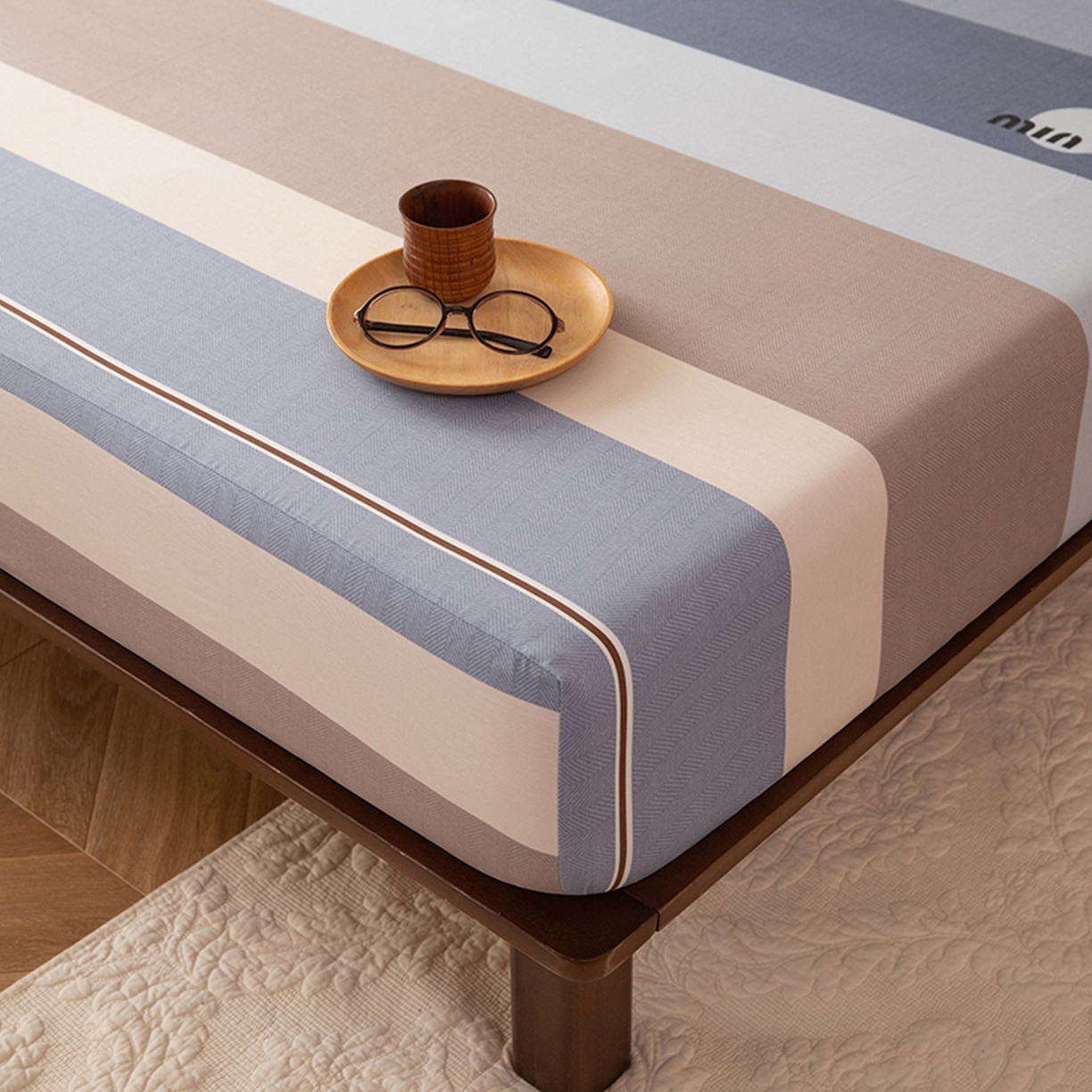 91家纺网 家纺一手货源 找家纺 八十八家纺 2026新款无印风全棉纯棉斜纹条格单床笠床笠单件单品床笠 木央