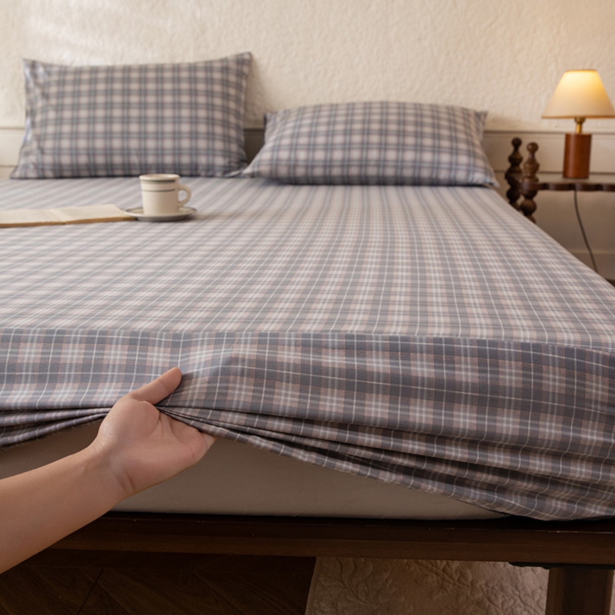91家纺网 家纺一手货源 找家纺 八十八家纺 2026新款无印风全棉纯棉斜纹条格单床笠床笠单件单品床笠 青曼