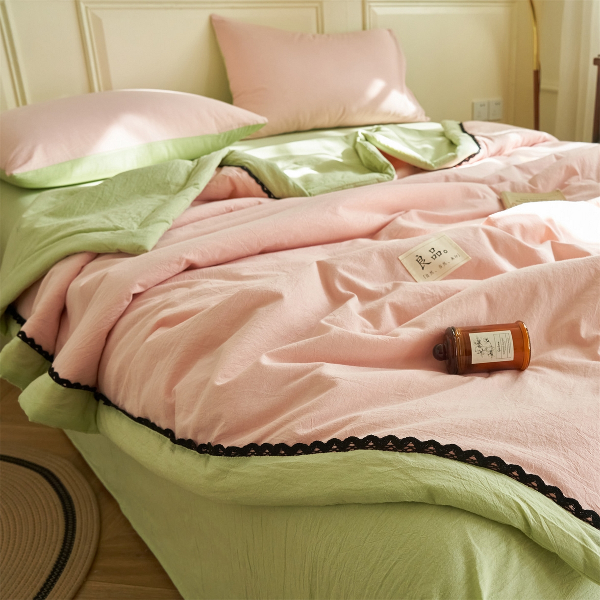 91家纺网 家纺一手货源 找家纺 恒爱家纺 2026新款全棉纯棉纯色双拼夏被四件套夏凉被空调被 香妃粉