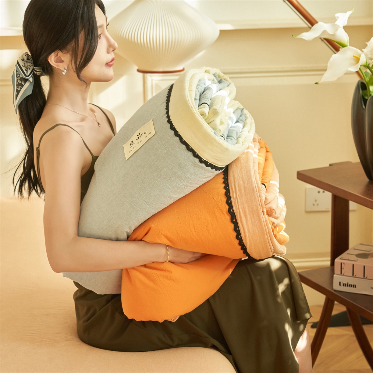 91家纺网 家纺一手货源 找家纺 恒爱家纺 2026新款全棉纯棉纯色双拼夏被四件套夏凉被空调被 组合图仅供展示-不可下单