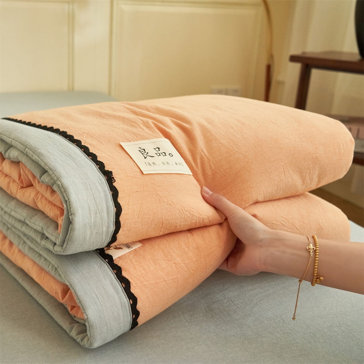 91家纺网 家纺一手货源 找家纺 恒爱家纺 2026新款全棉纯棉纯色双拼夏被四件套夏凉被空调被 美人玉