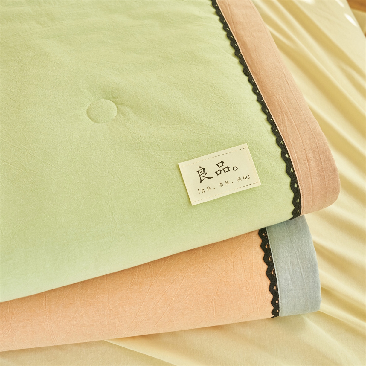 91家纺网 家纺一手货源 找家纺 恒爱家纺 2026新款全棉纯棉纯色双拼夏被四件套夏凉被空调被 组合图仅供展示-不可下单