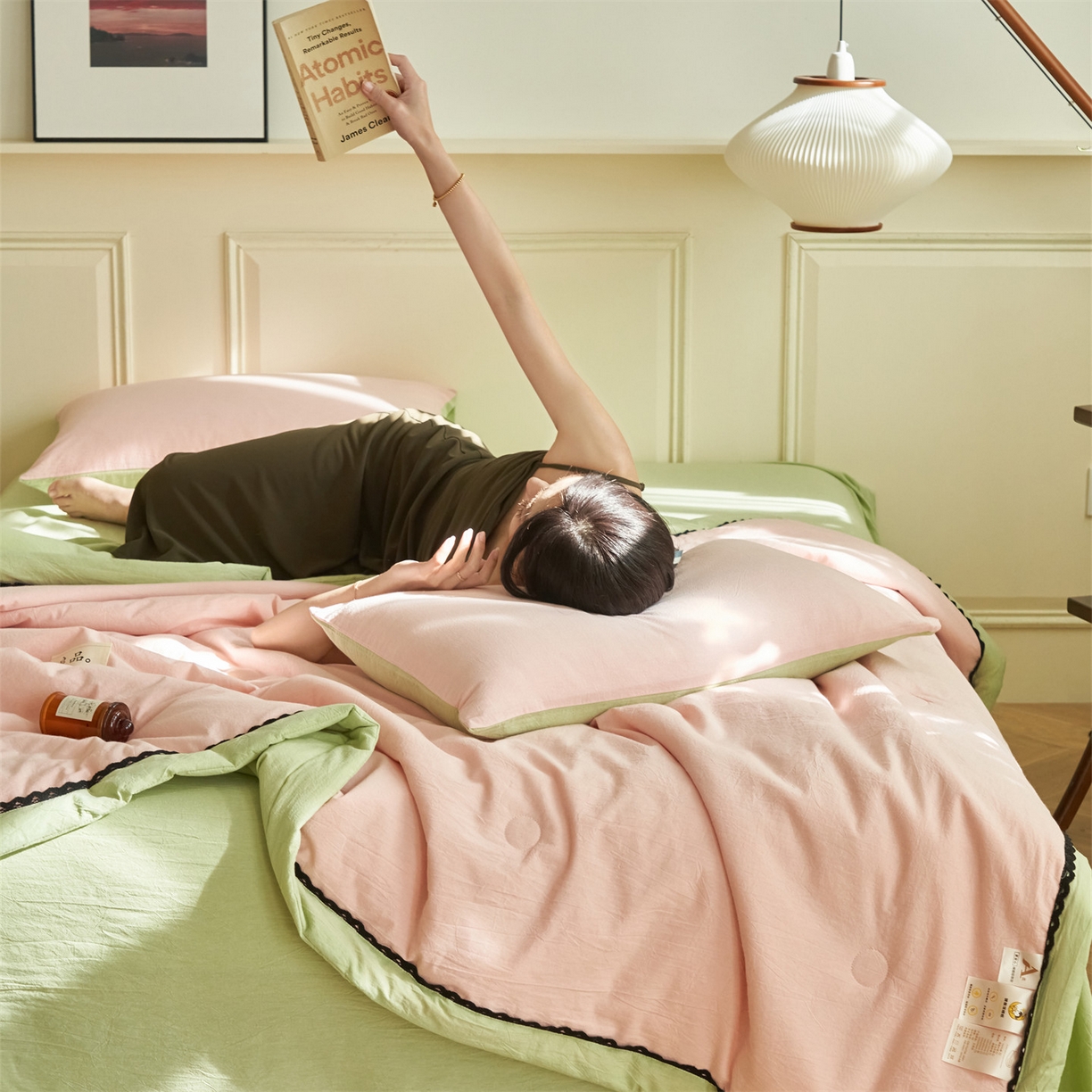 91家纺网 家纺一手货源 找家纺 恒爱家纺 2026新款全棉纯棉纯色双拼夏被四件套夏凉被空调被 香妃粉