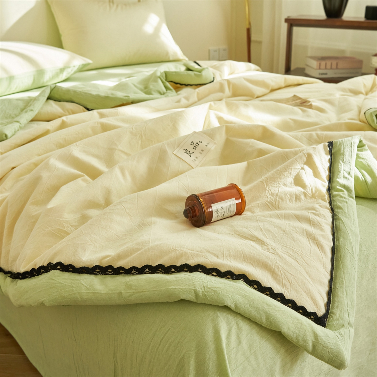 91家纺网 家纺一手货源 找家纺 恒爱家纺 2026新款全棉纯棉纯色双拼夏被四件套夏凉被空调被 象牙白