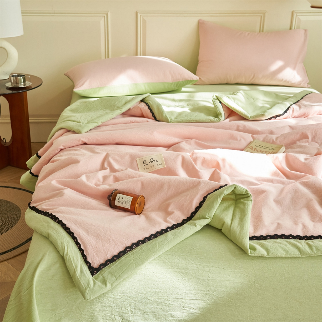 91家纺网 家纺一手货源 找家纺 恒爱家纺 2026新款全棉纯棉纯色双拼夏被四件套夏凉被空调被 香妃粉