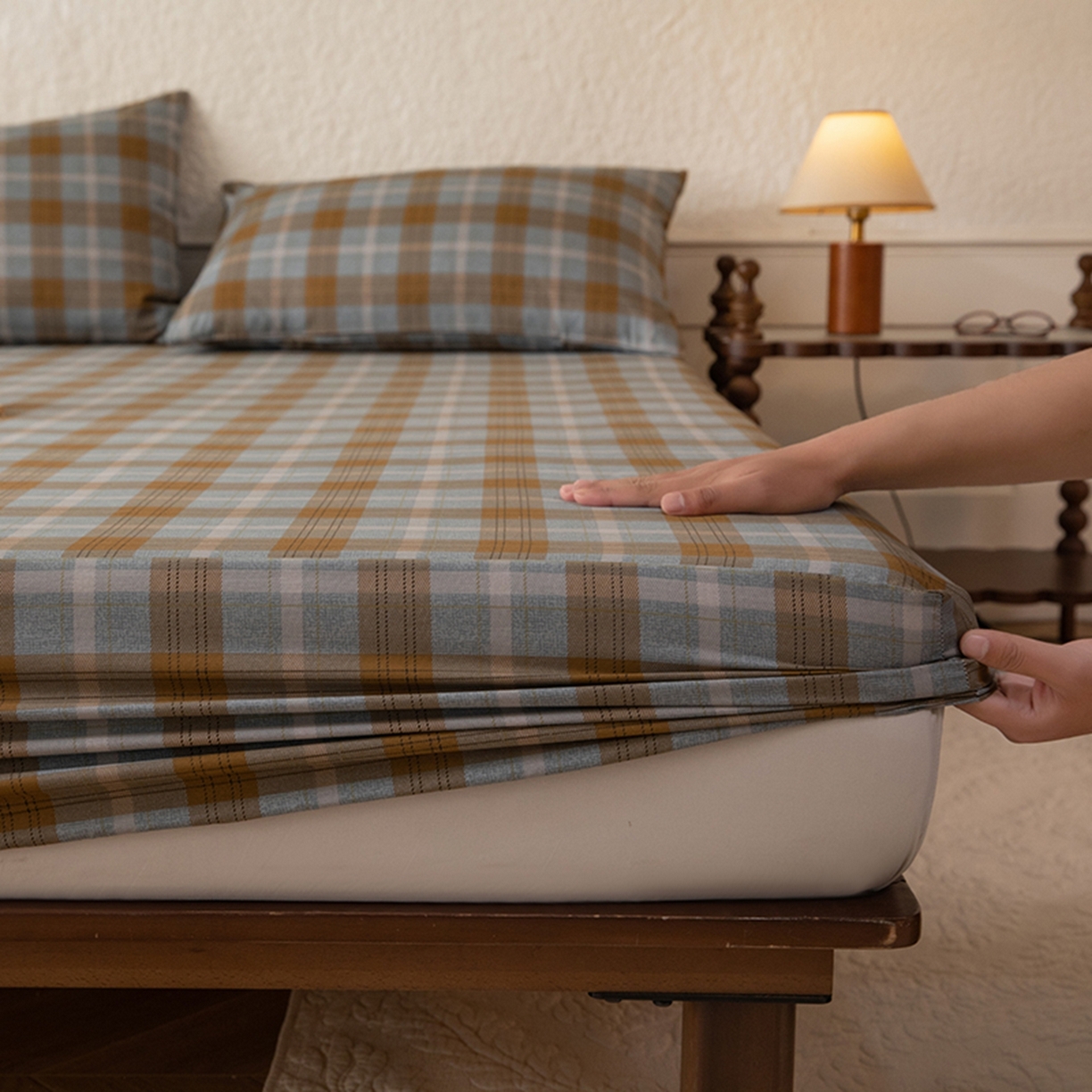 91家纺网 家纺一手货源 找家纺 八十八家纺 2026新款无印风全棉纯棉斜纹条格单床笠床笠单件单品床笠 山墨