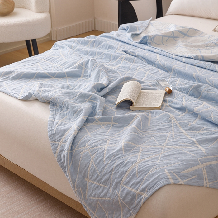 91家纺网 家纺一手货源 找家纺  2026新款全棉纯棉水洗柔绉三层纱布毛巾被 流星-蓝